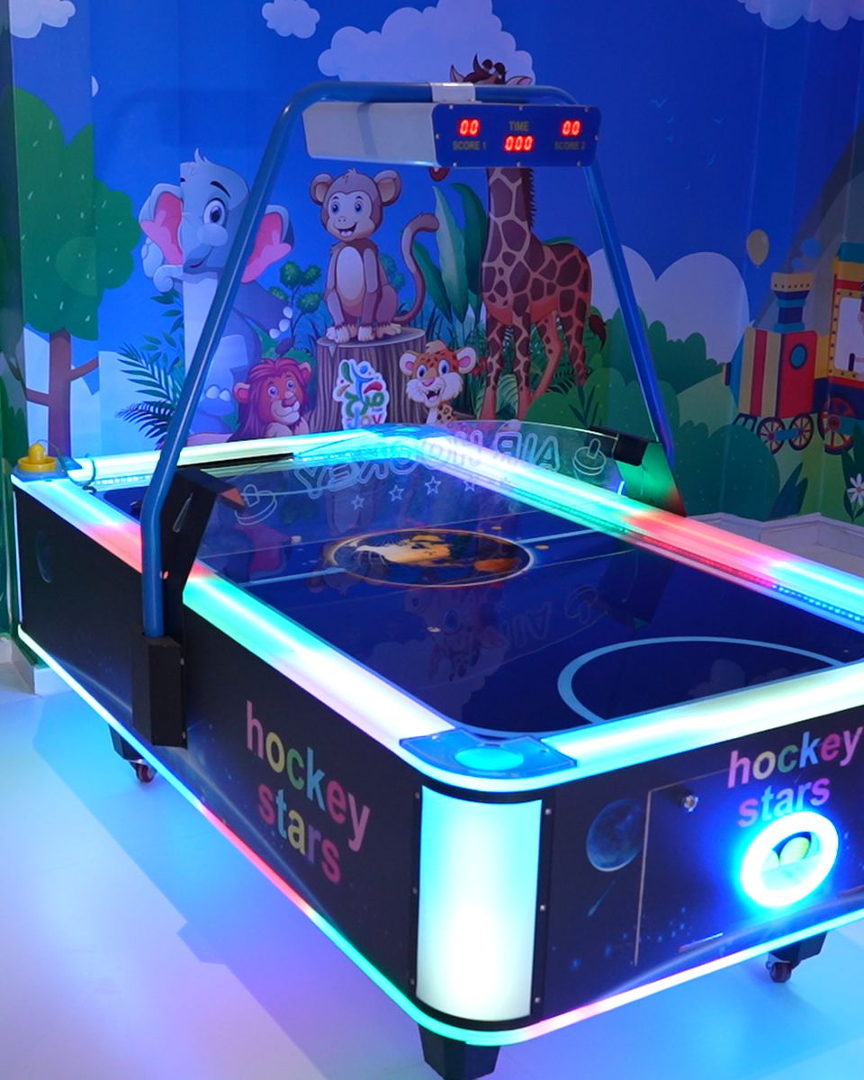 Le hockey et les jeux électroniques de Joy Park
